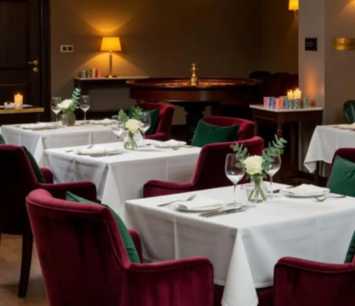 Eleganckie wnętrze restauracji ADSIGHT LTD z nastrojowym oświetleniem i strefą lounge